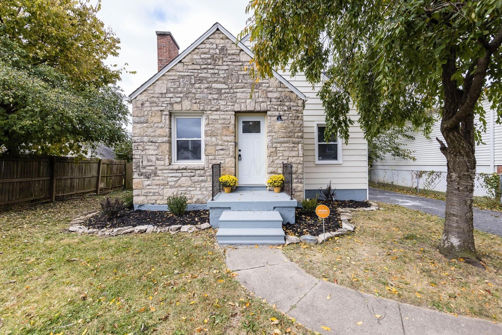 281 Demorest Rd
