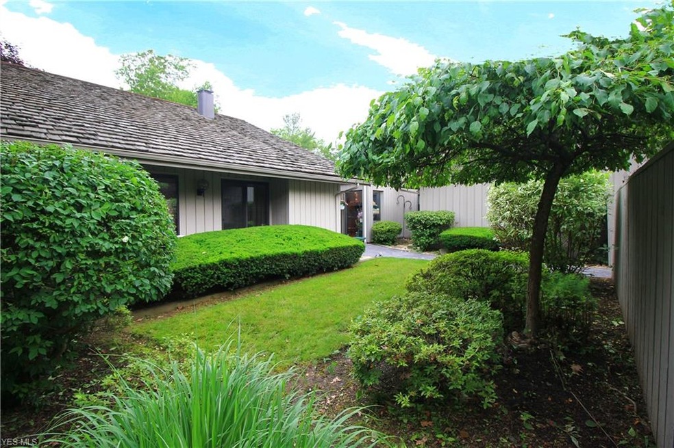Shake Roof included in HOA Maintenance Coverage