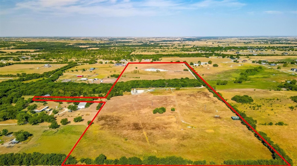 17000 Aa Bumgarner Rd, Justin, TX 76247 - photo 1