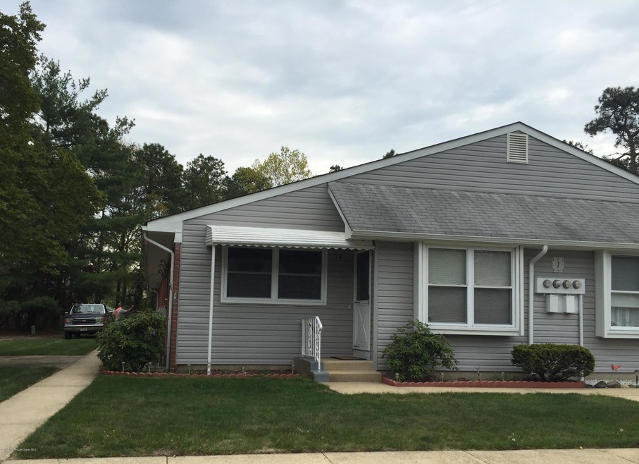 7 Columbus Blvd unit A, Manchester Township, NJ 08759 - photo 1