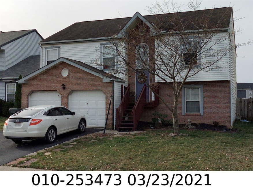 5791 Templar St, Columbus, OH 43232 - photo 1