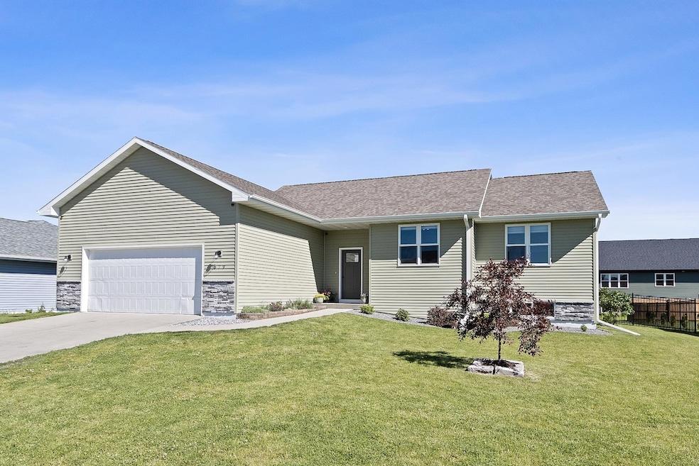 Sold $405,000 • Co-Listing Agent