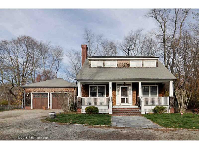 8 Crown Ave, Barrington, RI 02806 - photo 1