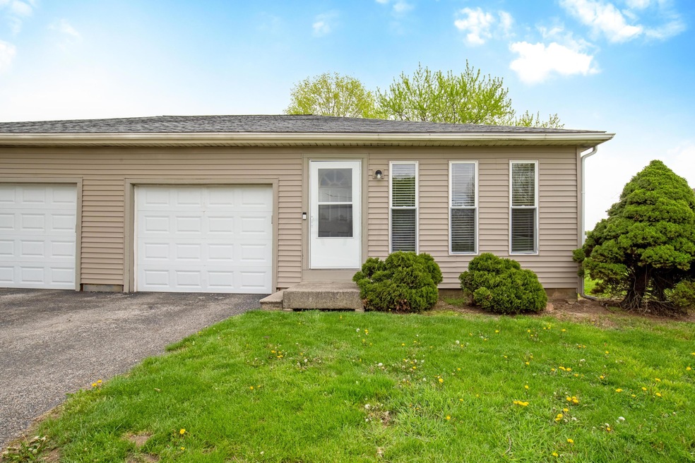 8072 Smoky Row Road