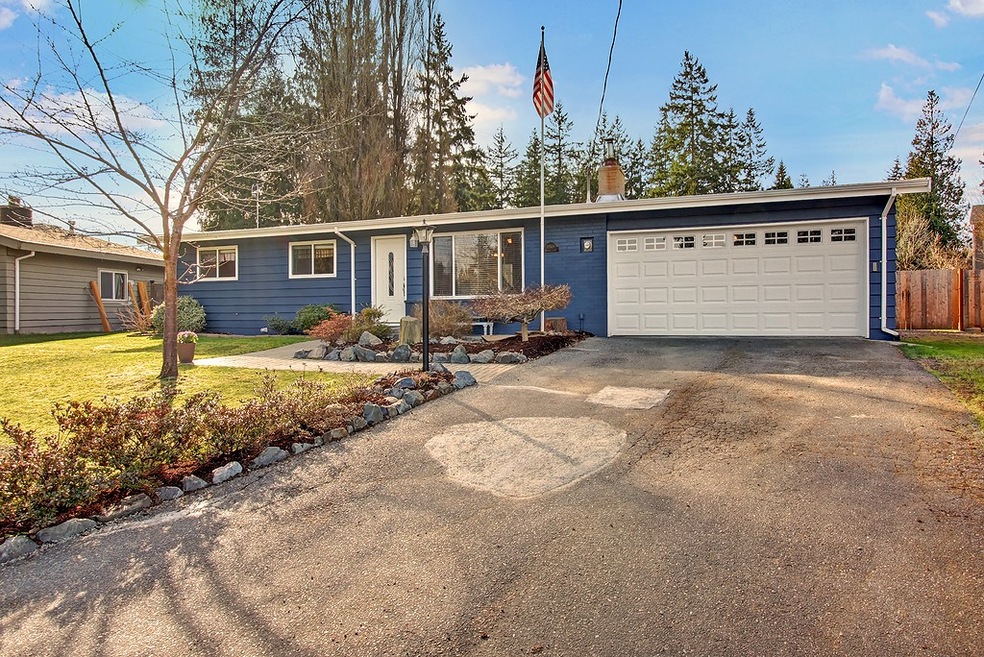 19508 Winesap Ln, Bothell, WA 98012 - photo 1