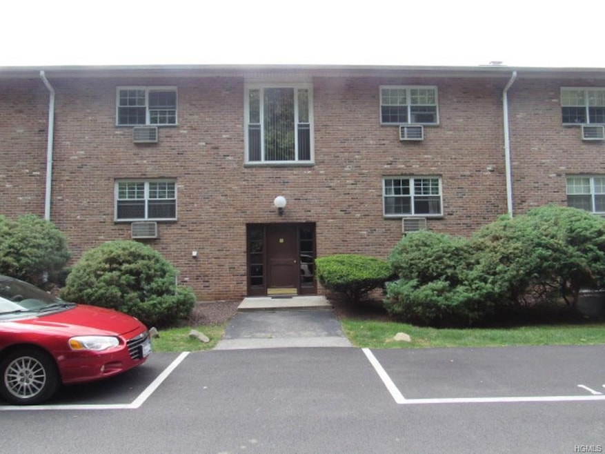 9 Dove Ct unit k, Croton On Hudson, NY 10520 - photo 1