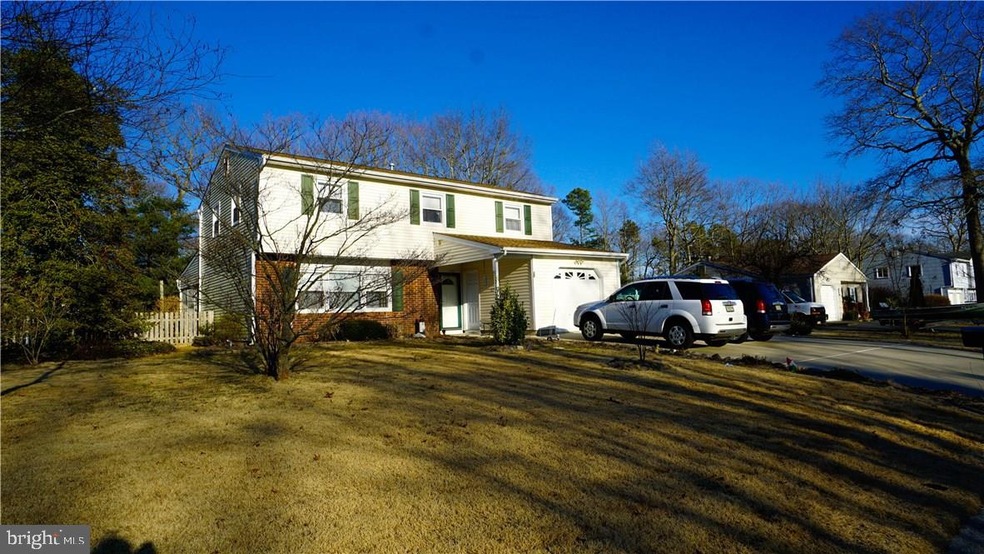 25 Country Club Blvd, Little Egg Harbor Township, NJ 08087 - photo 1