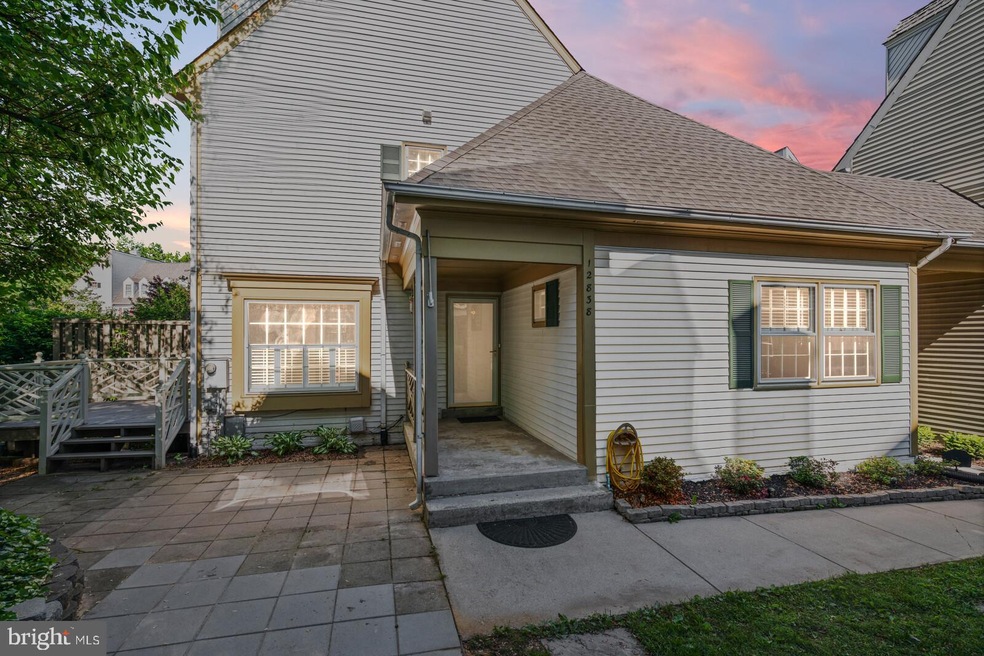 12838 Mill Brook Ct, Woodbridge, VA 22192 - photo 1