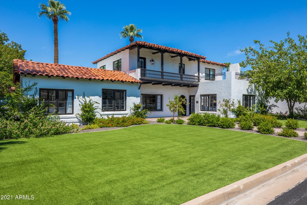 2032 N Alvarado Rd, Phoenix, AZ 85004 - photo 1