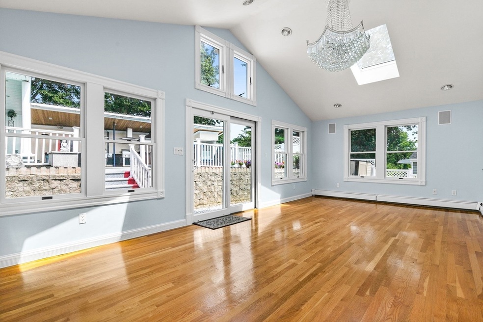 20 Salman St, West Roxbury, MA 02132 - photo 1