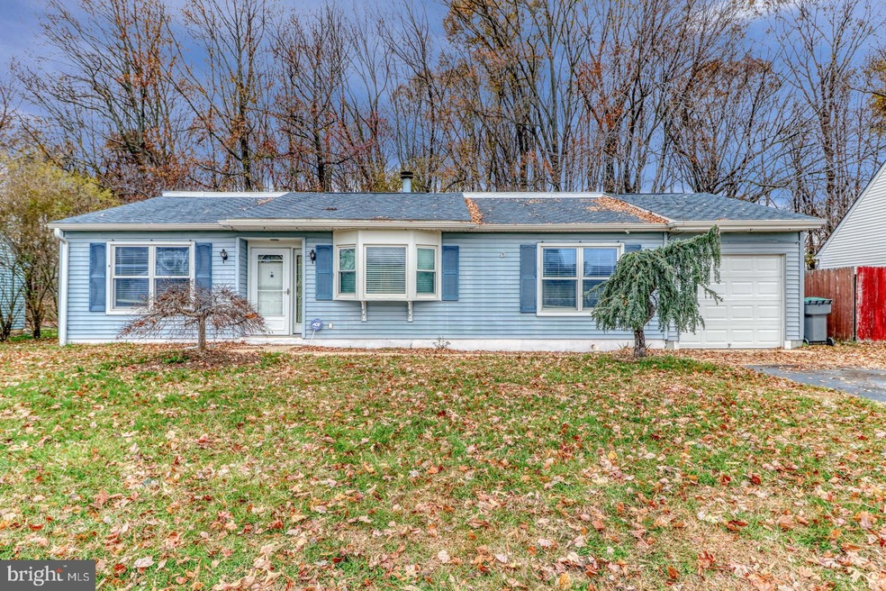 109 Diminish Dr, Newark, DE 19713 - photo 1