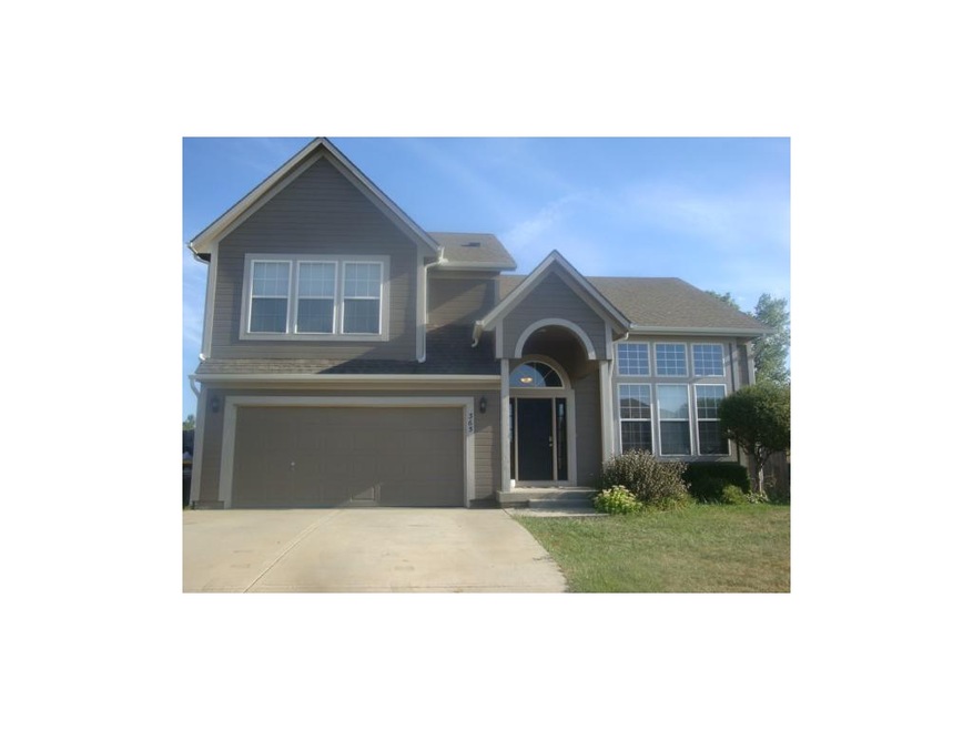 Plenty of room in this nice open floor plan-and wi