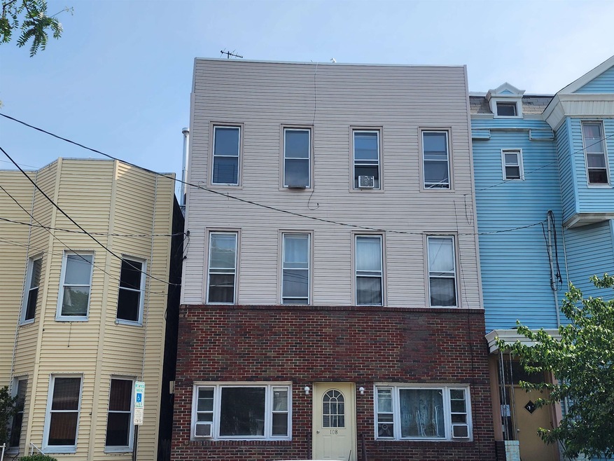 108 32nd St unit 3W, Union City, NJ 07087 - photo 1