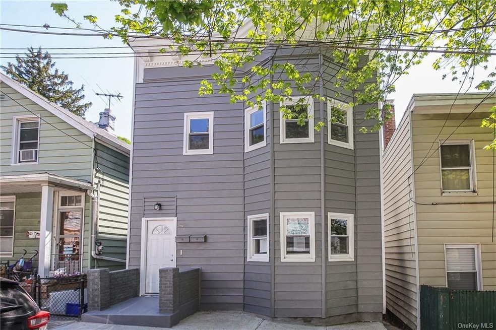 222 Edwards Place, Yonkers, NY 10703 - photo 1