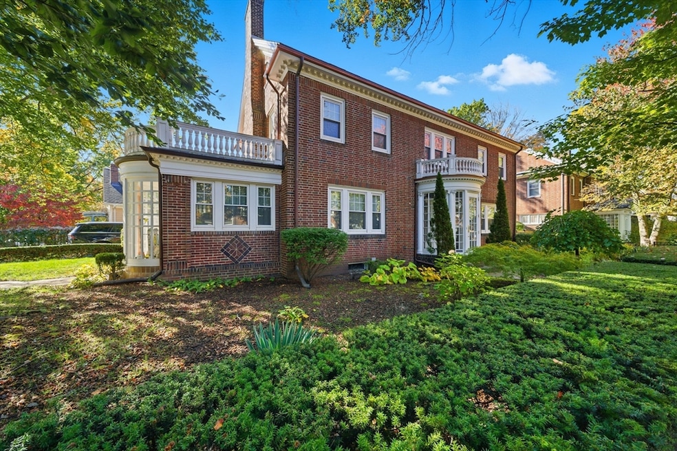 6 Elba St, Brookline, MA 02446 - photo 1