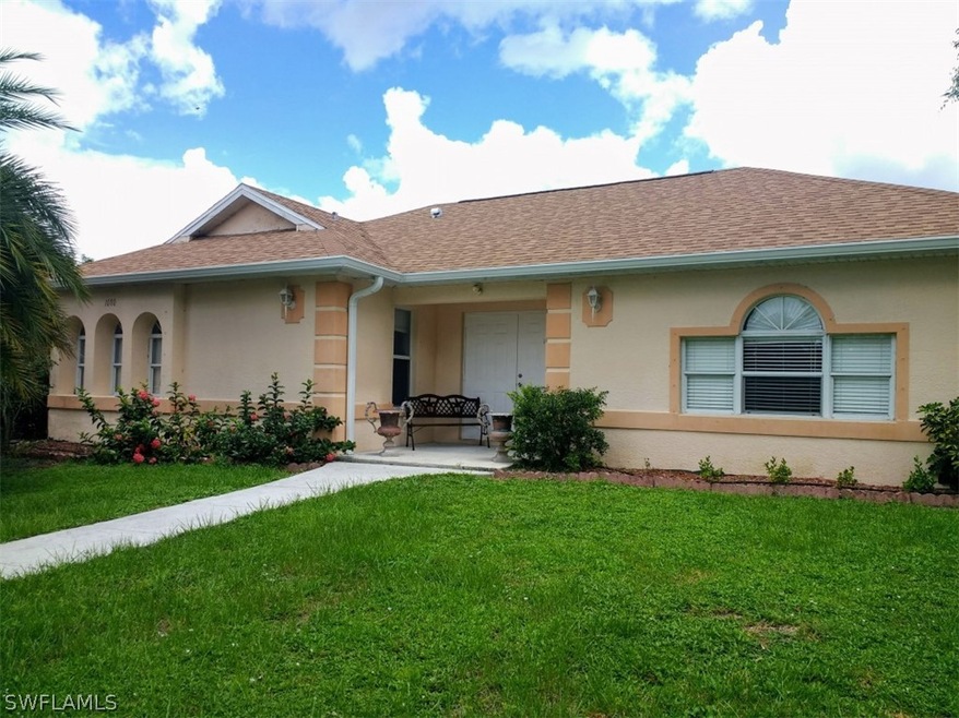 1080 15th St SW, Naples, FL 34117 - photo 1