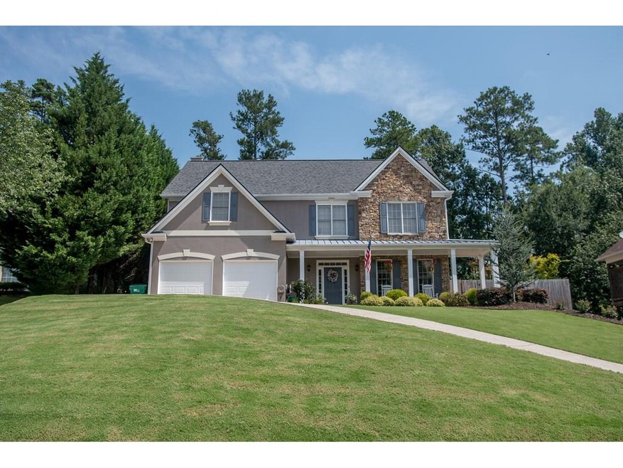 9755 Hunts Pointe Dr, Alpharetta, GA 30022 - photo 1