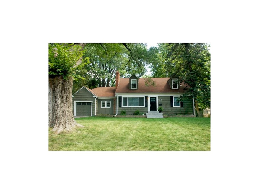 Welcome home to 2512 Somerset Drive in the Meadow 