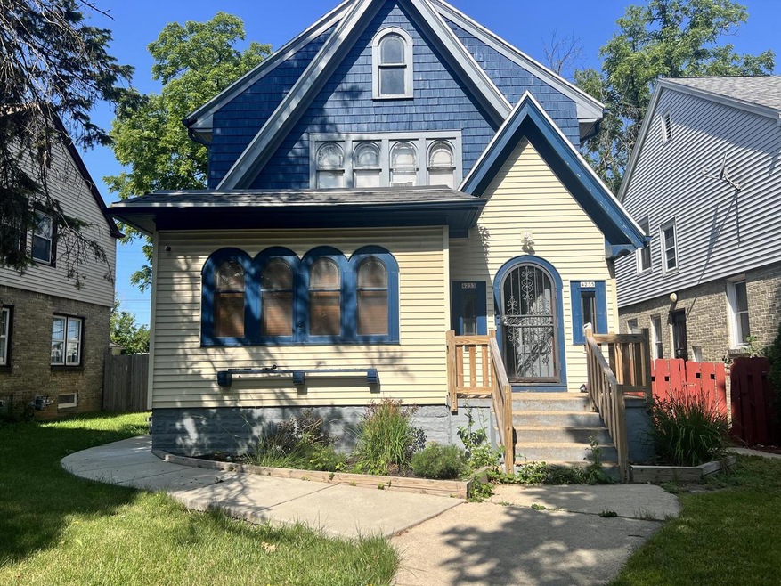 Rufus King area duplex