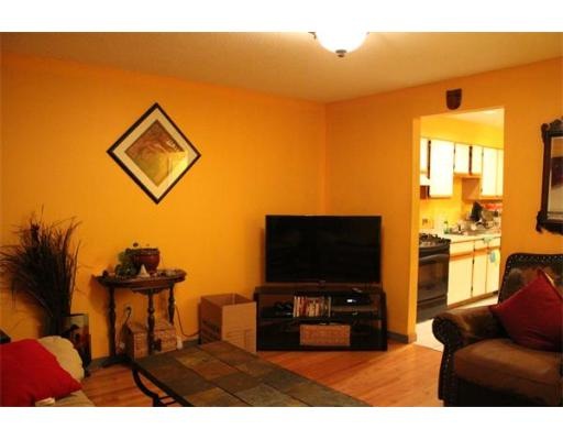 276 Dudley St unit 9, Roxbury, MA 02119 - photo 1