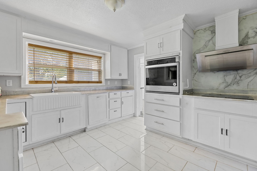 For Sale $150,000 • Co-Listing Agent