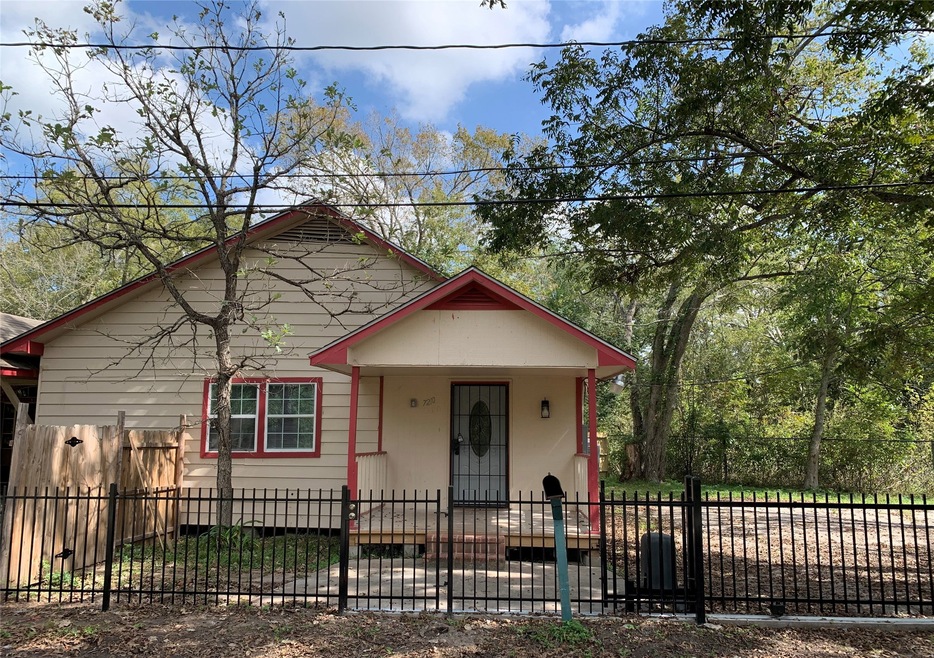 7210 Wileyvale Rd unit B, Houston, TX 77016 - photo 1