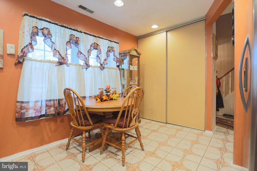 155 Lakebridge Dr, Woodbury, NJ 08096 - photo 1