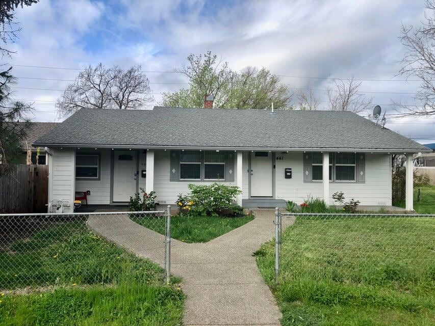 Front view 441 N 1st