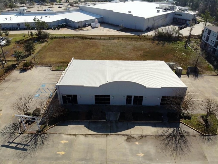 4420 Louisiana 22 unit 2, Mandeville, LA 70471 - photo 1