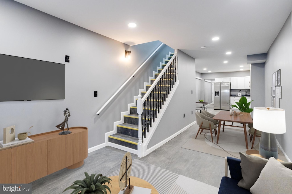 306 S Smallwood St, Baltimore, MD 21223 - photo 1