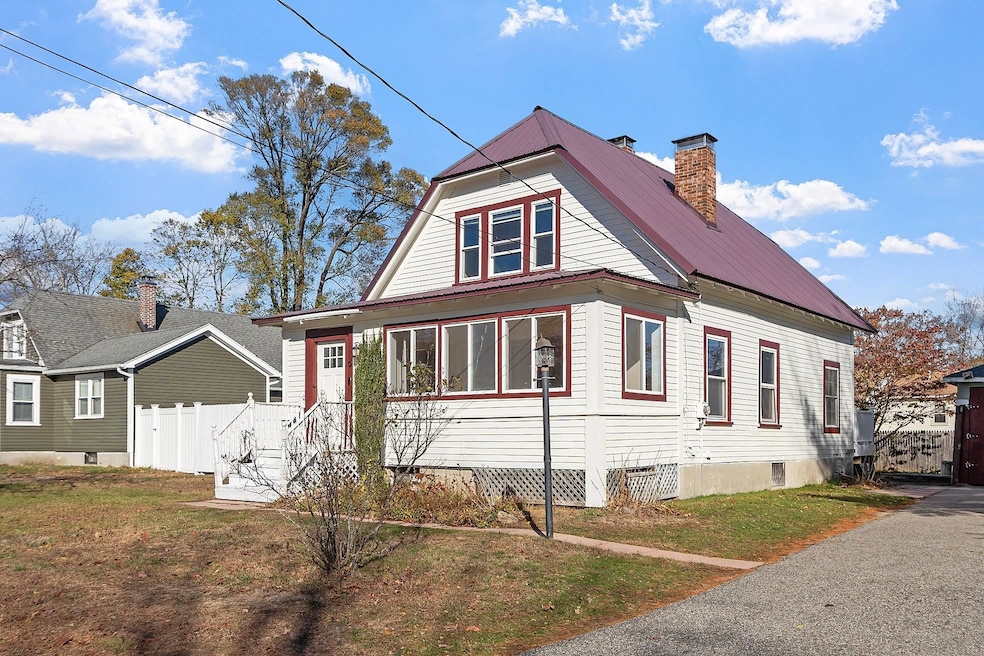 9 Snow St, Concord, NH 03303 - photo 1