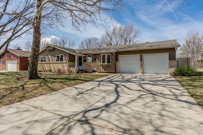 Updates Make This Home in Established Area Feel Li