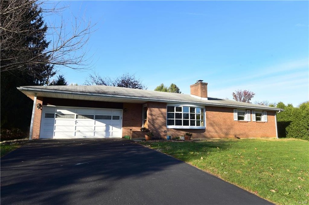 3129 Elm Dr, Allentown, PA 18103 - photo 1