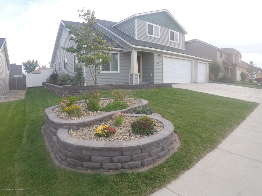 Great Home..Manicured Yard