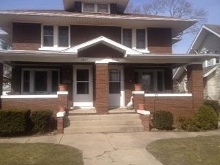 Built as a duplex  1256 sq ft per side  Mirror ima