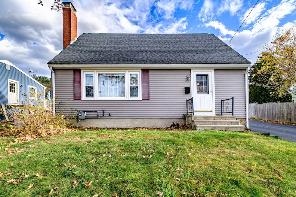 788 Highland Ave, South Portland, ME 04106 - photo 1