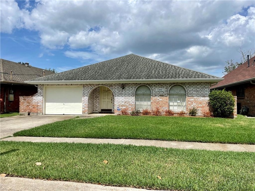 1301 Field Ave, Metairie, LA 70001 - photo 1