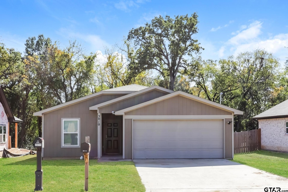 3010 Moorehead St, Tyler, TX 75701 - photo 1