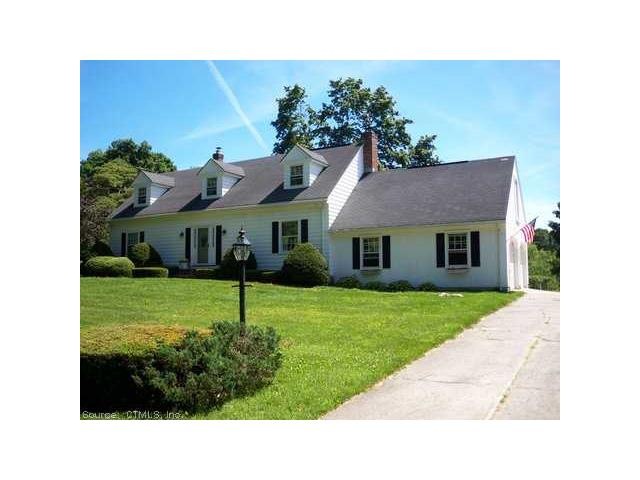 202 Wiese Rd, Cheshire, CT 06410 - photo 1