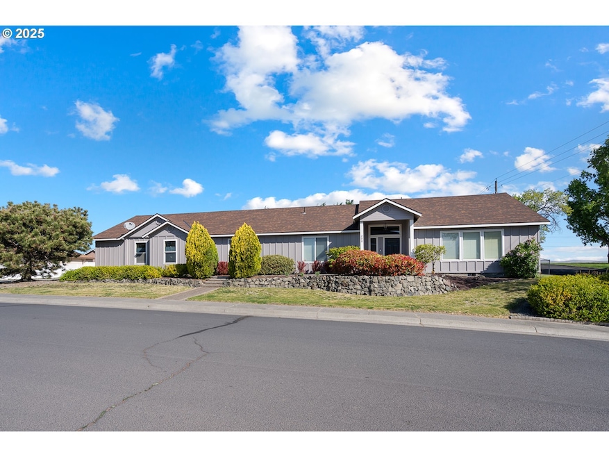 Pending $425,000