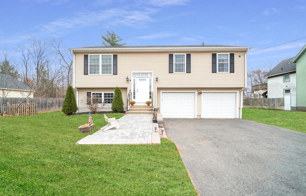 84 Hanover St, Wallingford, CT 06492 - photo 1