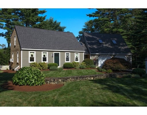 35 Woodhaven St, Carver, MA 02330 - photo 1