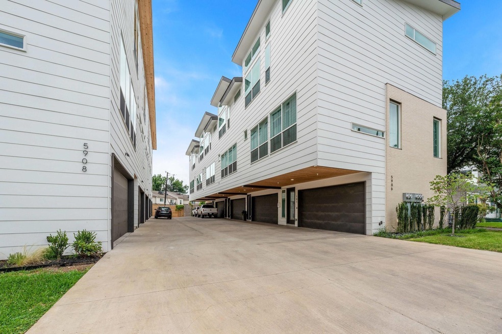 5906 Lindell Ave unit 103, Dallas, TX 75206 - photo 1