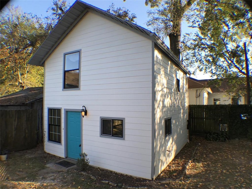 3407 White Oak Dr unit 1/2, Houston, TX 77007 - photo 1