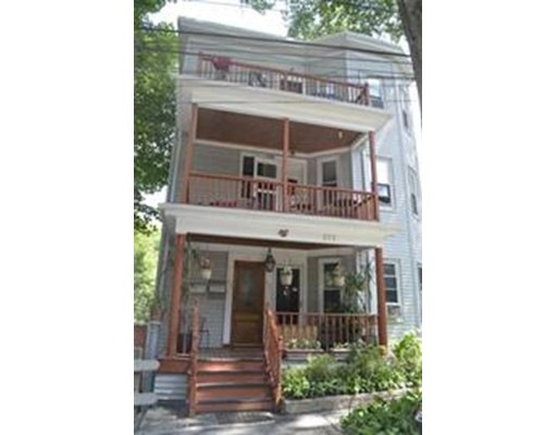 215 Reservoir Rd unit 217, Chestnut Hill, MA 02467 - photo 1