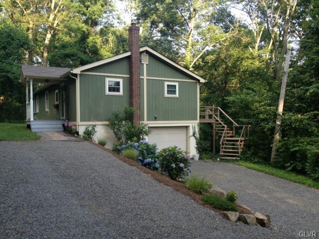 7145 Corning Rd, Zionsville, PA 18092 - photo 1