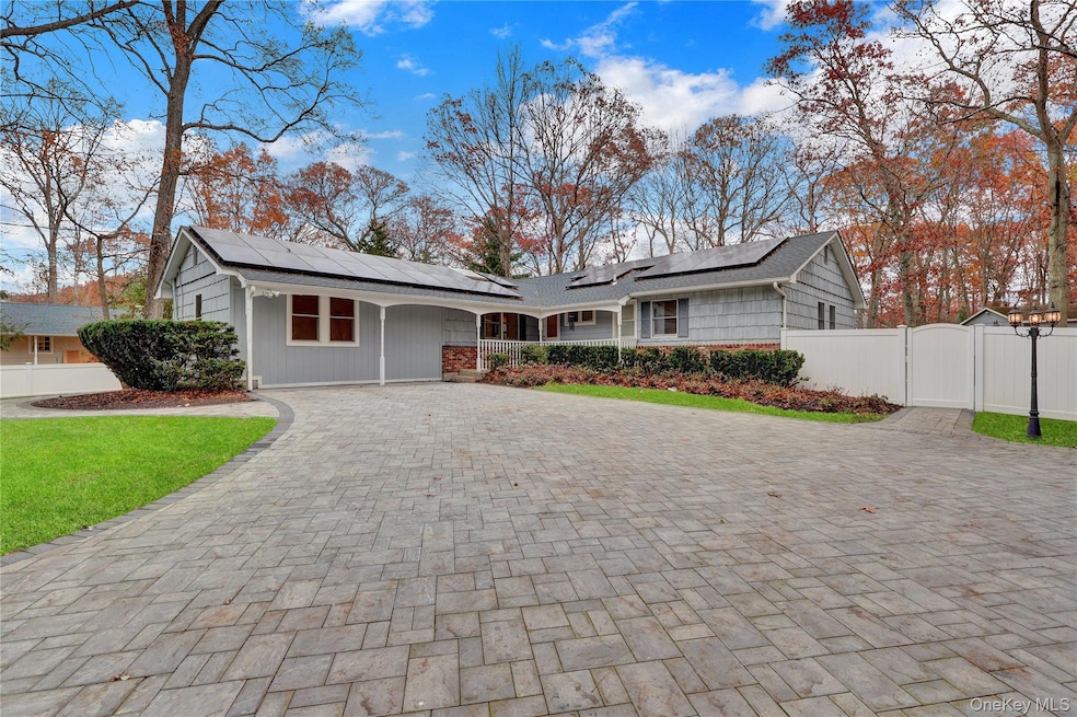 For Sale $849,999 • Co-Listing Agent