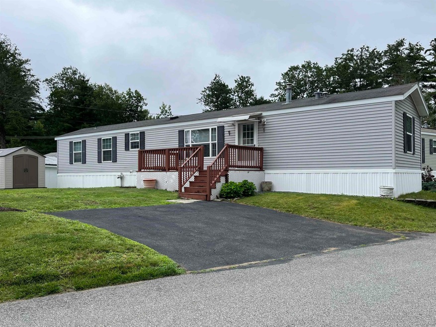 11 Willow Rd, Newton, NH 03858 - photo 1