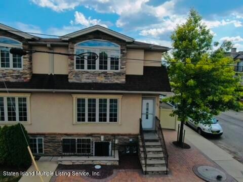98 Crabtree Ave, Staten Island, NY 10309 - photo 1