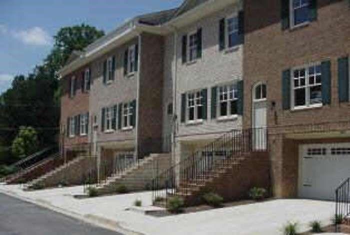 402 Wade Creek Rd, Alpharetta, GA 30009 - photo 1